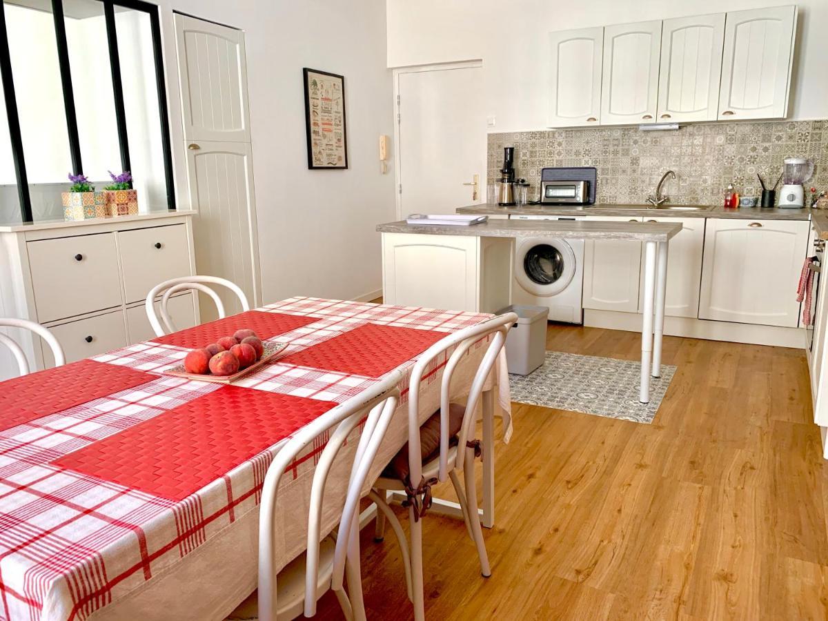 Central Narbonne With Rooftop Terrace Екстер'єр фото